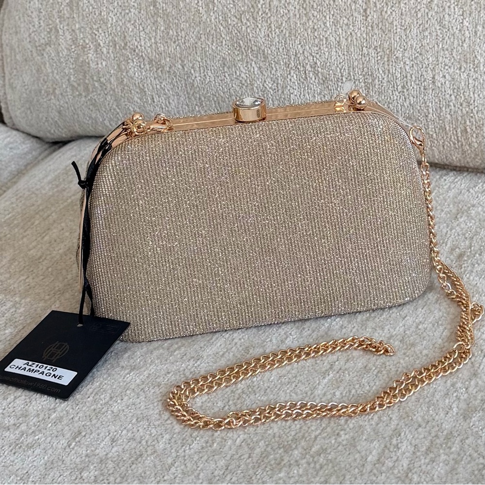House of Harlow 1960 Shimmering Gold Pleated Textured Clutch Bag - Picture 4 of 9